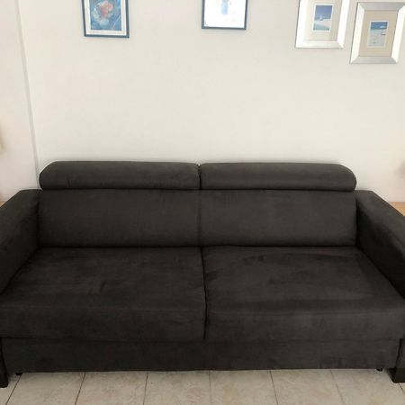 Olivia, Seaside Apartment In Medulin, Croatia Ngoại thất bức ảnh